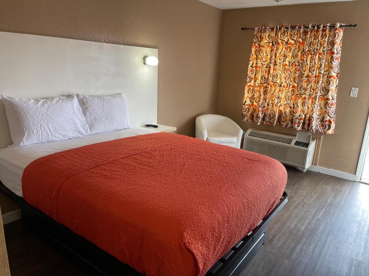 Hotel Eastin Atchison ภายนอก รูปภาพ