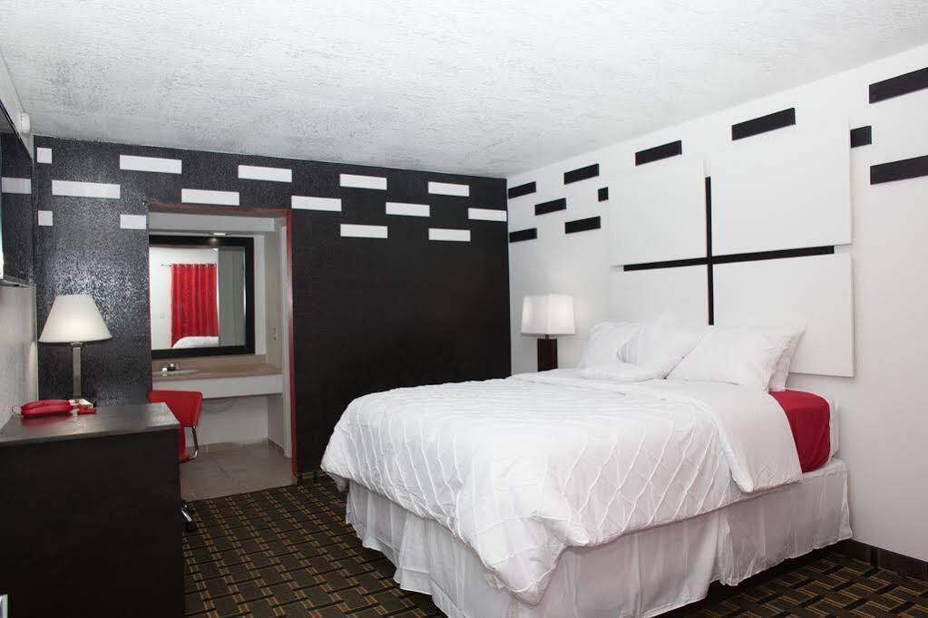 Hotel Eastin Atchison ภายนอก รูปภาพ